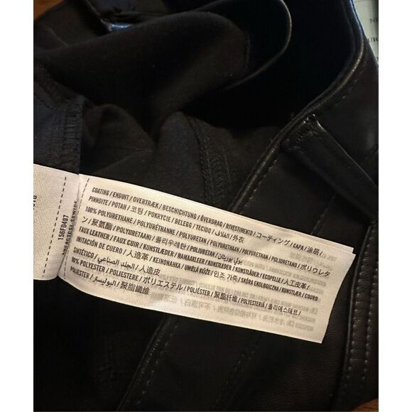 Abercrombie & Fitch 90’s Slim Straight Ultra High Rise Coated Pants Sz 4 - Picture 4 of 5